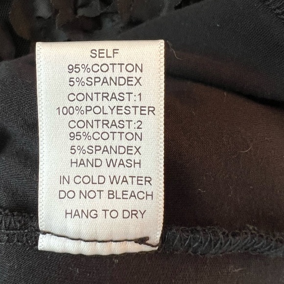 💕 Joh Apparel Raquel Top with Lace Flower Swirls Black Cotton Size S - Picture 9 of 10